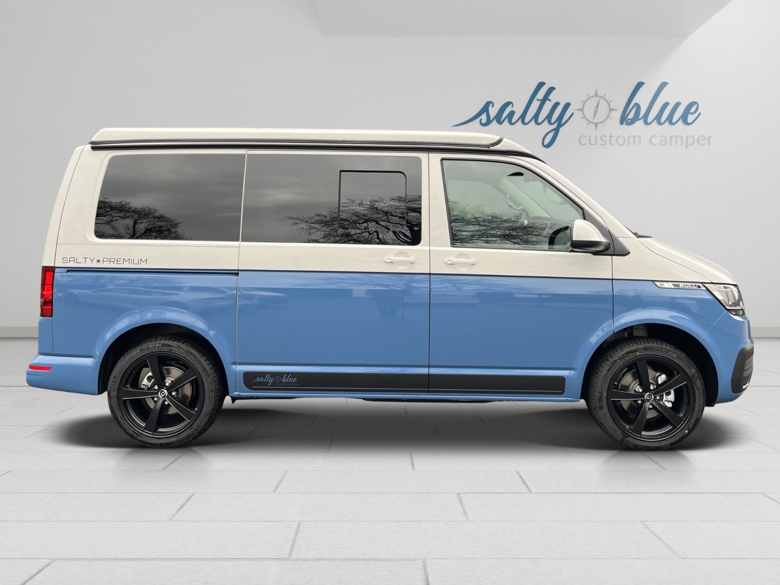 Fahrzeugabbildung Volkswagen T6.1 DSG LED Salty Blue Premium Neuwagen, Dach